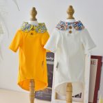 Camisas giras para gatos-amarelos e brancos