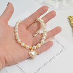 Cat Pearl Collar-White