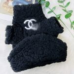 Winter Cat Sweater-Black