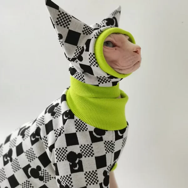 Unsesies de tabuleiro de xadrez para gato Sphynx com chapéu e manga de cauda